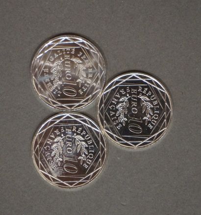 Trois pièces de dix euros en argent (Poids...