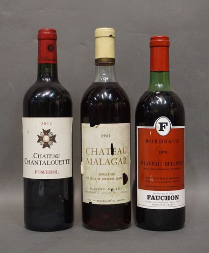 Trois bouteilles de vin: Château Chantalouette...