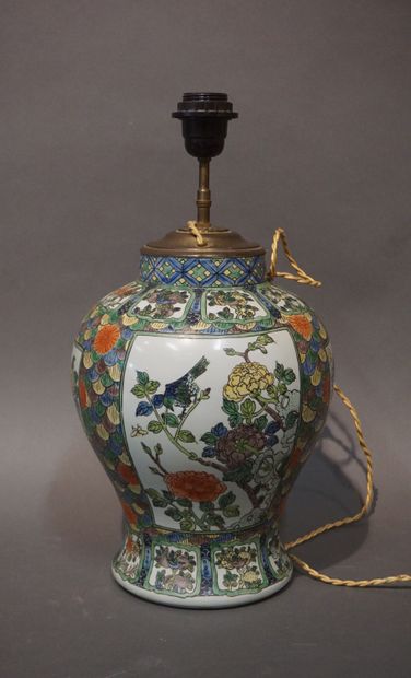 null Asian porcelain vase decorated with birds and flowers, Kangxi style. Mounted...