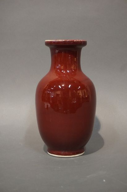 null Asian porcelain oxblood vase. 31 cm