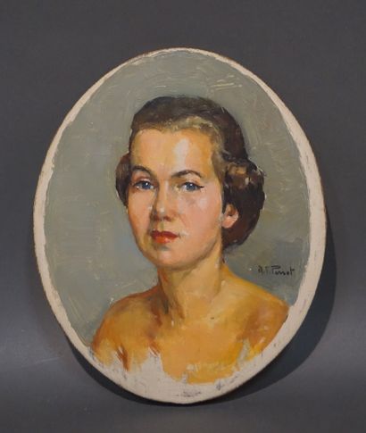 Maurice-Ferdinand PERROT (1892-1974) "Portrait of a Woman", oil on panel, oval view,...