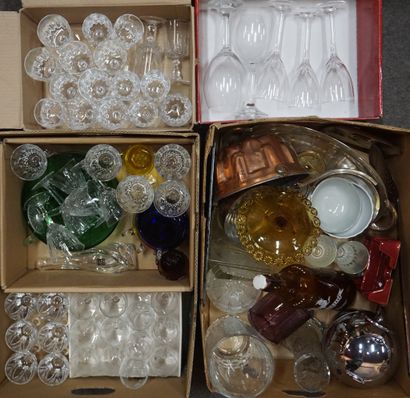 null Three glassware and crystalware handles, glasses, vases, Saint Louis soliflore...