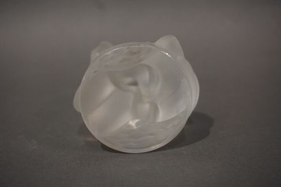 Lalique France Crystal statuette: "Leda and the swan". 11 cm