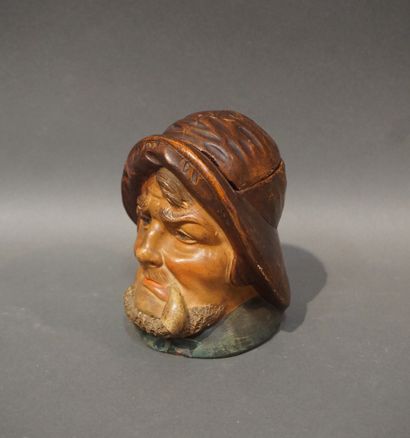 null Polychrome terra cotta tobacco pot "Head of a sailor" (chips). 14 cm