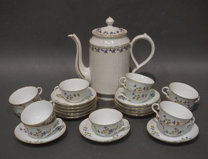 Porcelain tea service by Lourioux Foëcy,...