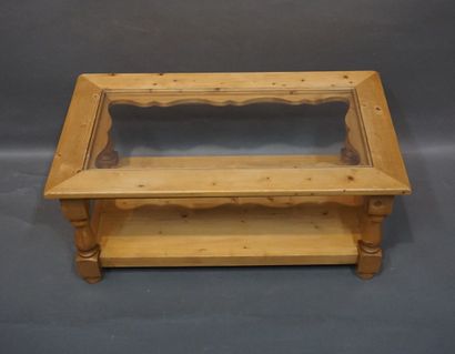 null Table basse rectangulaire en pin et plateau de verre. 46x104x59 cm