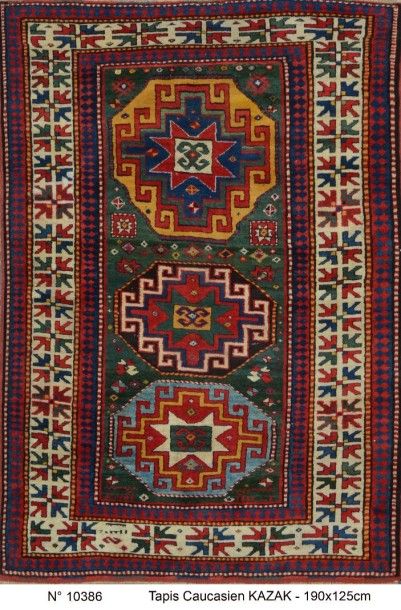 null KONAGEND (Caucase), fin du 19e siècle

A semis de crochets botehs en forme de...