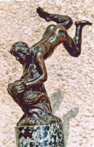 null Statuette en bronze ciselé et patiné représentant un pêcheur de corail ou d'éponge,
...