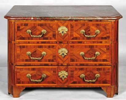 null Commode en bois de placage, ép. XVIIIe, 80,5 x 104 x 60 cm