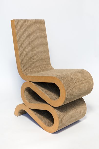 null Franck GEHRY (né en 1929).

Paire de chaises "Wiggle Side" - modèle créé en...