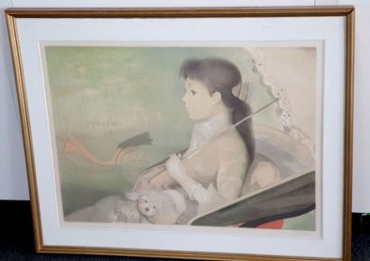 null Guy SERADOUR (1922-2007).

Jeune femme dans une calèche.

Lithographie signée...