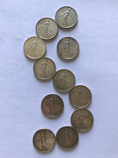 null FRANCE : 11 pièces de 5 frs argent 1960, 1962,1963,1964 et 1966.

132,29 gr...
