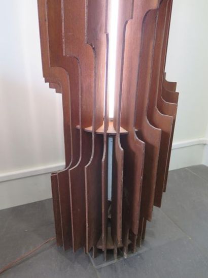 null Siméon COLIN.

Importante lampe de parquet, modèle "Spirale" - c.1960.

Structure...