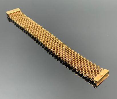 null Bracelet maille polonaise en or jaune.

L_19,5 cm. 92,02 grammes, 18K, 750°...