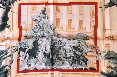 null HERMES PARIS.

Carré en twill de soie imprimé titré "La fontaine de Bartholdi",...