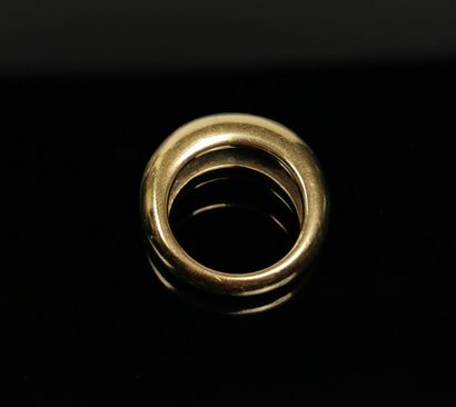 null Large bague anneau en or jaune. 

Tour de doigt : 56.

17.53 grammes, 18K, ...