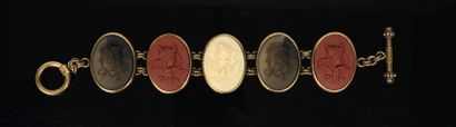 null Bracelet en métal orné de cinq médaillons à l'antique

L_19,5 cm