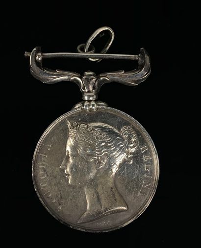 null GRANDE-BRETAGNE.

Médaille de Crimée, argent.

D_36 mm, 36,55 grammes, 925°...