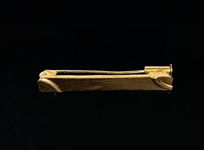 null Broche barrette en or jaune.

L_3 cm.

1,02 grammes, 18K, 750°/00
