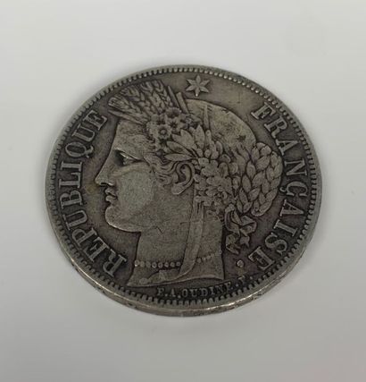 null Ensembe de pièces en argent.

836 grammes

1/2 Mark, Deutsches Reich, 1905

1...