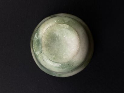 null CHINE.

Sorbet en pierre dure verte.

H_3,4 cm D_4,5 cm