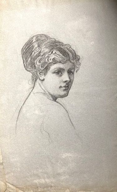 null French school of the 19th century.

Portrait of a woman.

Charcoal on paper.

H_46...