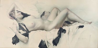 null Irene KLESTOVA (1908-1989).

Reclining nude woman.

Watercolor, signed lower...