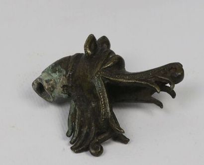 null Deux bronzes aviformes du Deccan

Laiton

Inde, Deccan, XVIIIe siècle 

L'un...