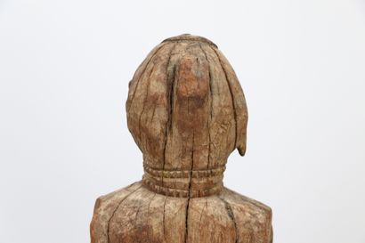 null Wooden anthropomorphic sculpture

Carved wood, on its base

India

H_51 cm (with...
