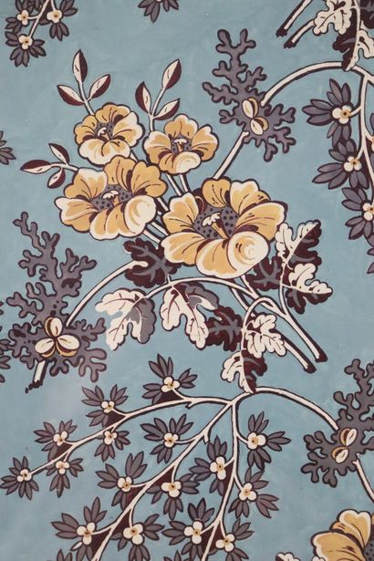 null Raoul DUFY (1877-1953).

Fleurs sur fond bleu.

Projet pour un tissu pour la...