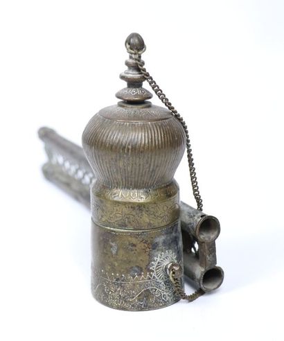 null Divit Indian Belt Inkwell 

Brass

India, 

The inkwell has an architectural...