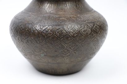null Lota with engraved decoration

Cast brass

India, 19th century 

With engraved...