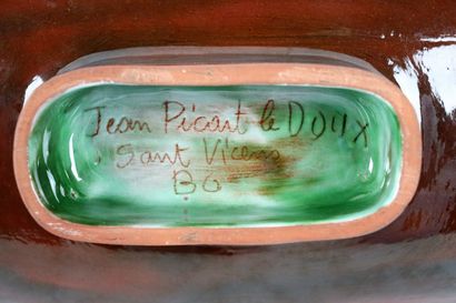 null Jean PICART LE DOUX (1902-1982) and SANT VICENS.

Oblong earthenware cup on...