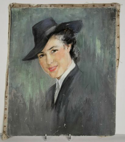 null Josey PILLON (1876 - ? ).

Jeune femme au chapeau.

Technique mixte sur toile.

H_54,5...