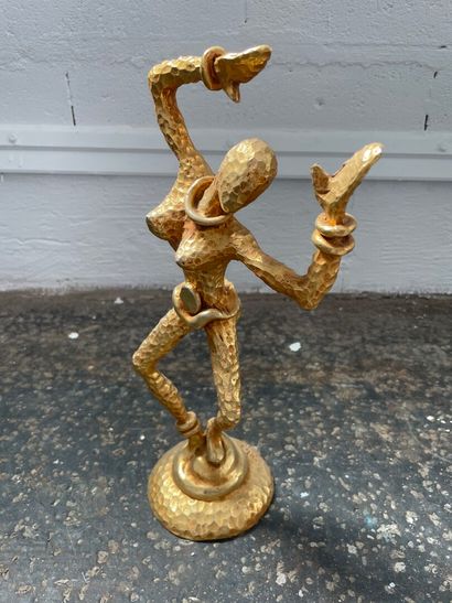 null DE WAËL pour Fondica.

Sculpture en bronze doré, c. 1980.

H_36 L_20 cm