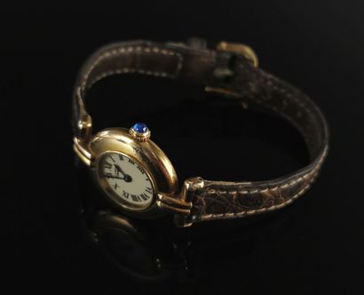 null CARTIER, Must.

Montre de dame en vermeil, dans son écrin, avec papiers

Poids...