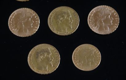 null Sept pièces de 20 francs or et une pièce de 10 francs or