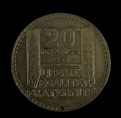 null Ensemble de 47 pièces en argent comprenant : 23 pièces de 50 francs Hercule,...