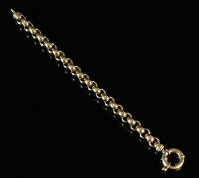 null Bracelet en or jaune à mailles alternées.

L_21,5 cm.

29,49 grammes, 18K, ...