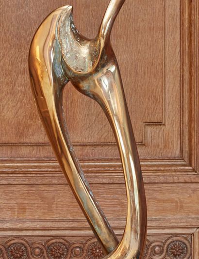 null Georges CHARPENTIER, dit GINO (1937).

Femme.

Sculpture en bronze poli.

Signée...