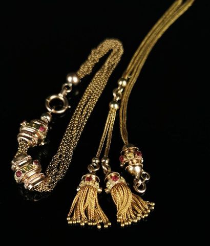 null Necklace with yellow gold loops, tassels and loops, decorated with small pink...