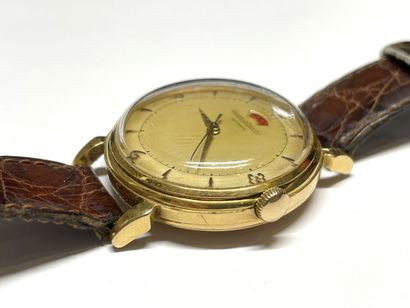 null JAEGER-LECOULTRE.

Men's wristwatch Power reserve in yellow gold, with circular...