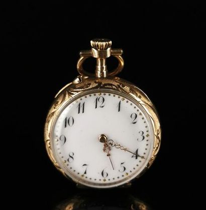 null Collar watch with yellow gold case engraved with flowers and foliage on a guilloche...