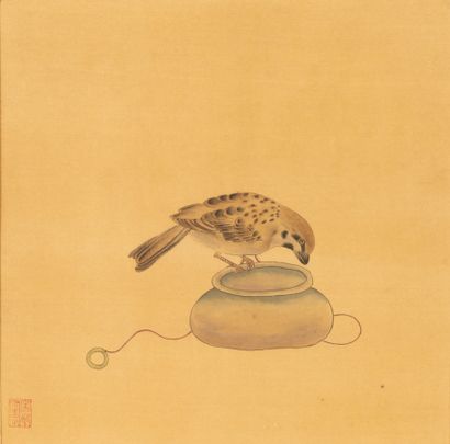 null CHINA, 20th century.

Birds.

Suite of three tempera prints on silk, signed...