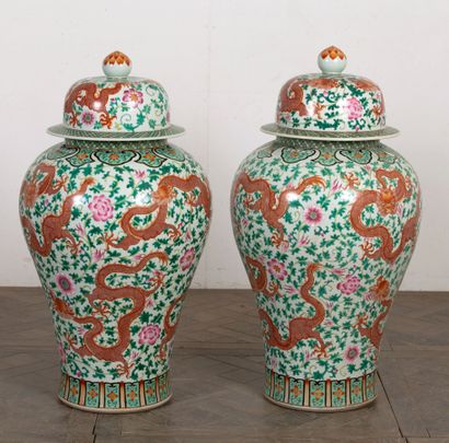 null CHINA, circa 1900.

A pair of very large covered porcelain and enamel pots of...