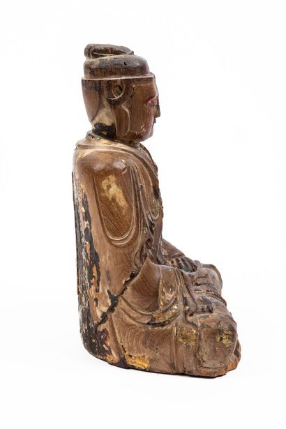 null CHINA, Ming dynasty (1368-1644).

Bodhisattva in old lacquered and gilded wood,...