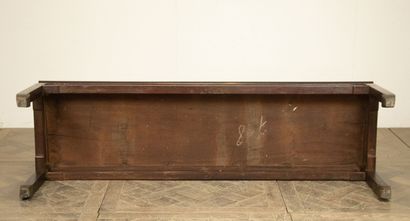 null CHINA, late 19th century-early 20th century.

Important bench in iron wood richly...