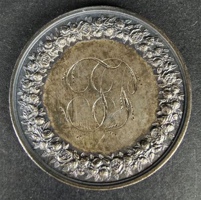  Ensemble de dix médailles en argent dont une à L'effigie de Napoléon III, une figurant...