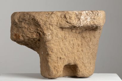 null 
Element of a stone capital, probably gothic 




H_27.5 cm W_40 cm D_25 cm



All...
