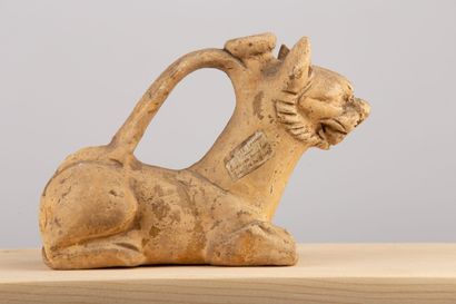 null 
Rhyton representing an animal, in earth.




Persia, 6th-5th century B.C.




H_11...